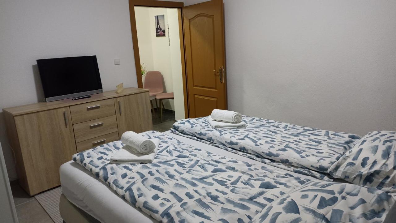Appartement Elita Prenociste à Bihać Extérieur photo